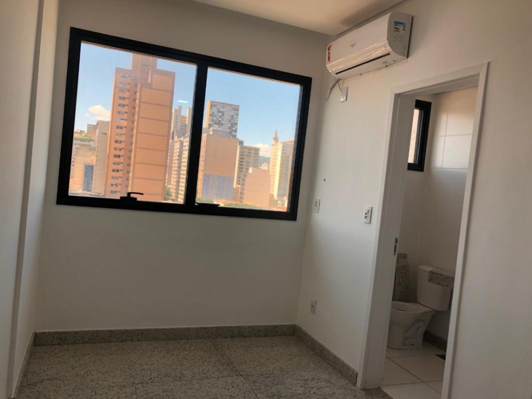 Sala, Barro Preto, 0 Quarto, 1 Vaga