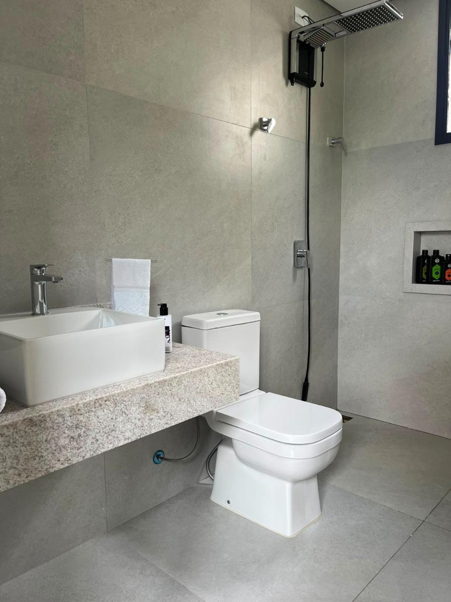 Casa, Trevo, 3 Quartos, 2 Vagas, 3 Suítes
