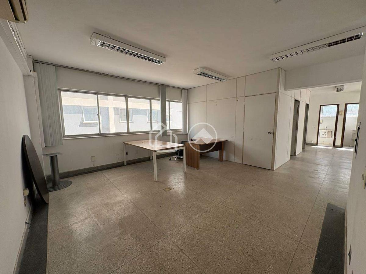 Sala, Lourdes, 1 Vaga