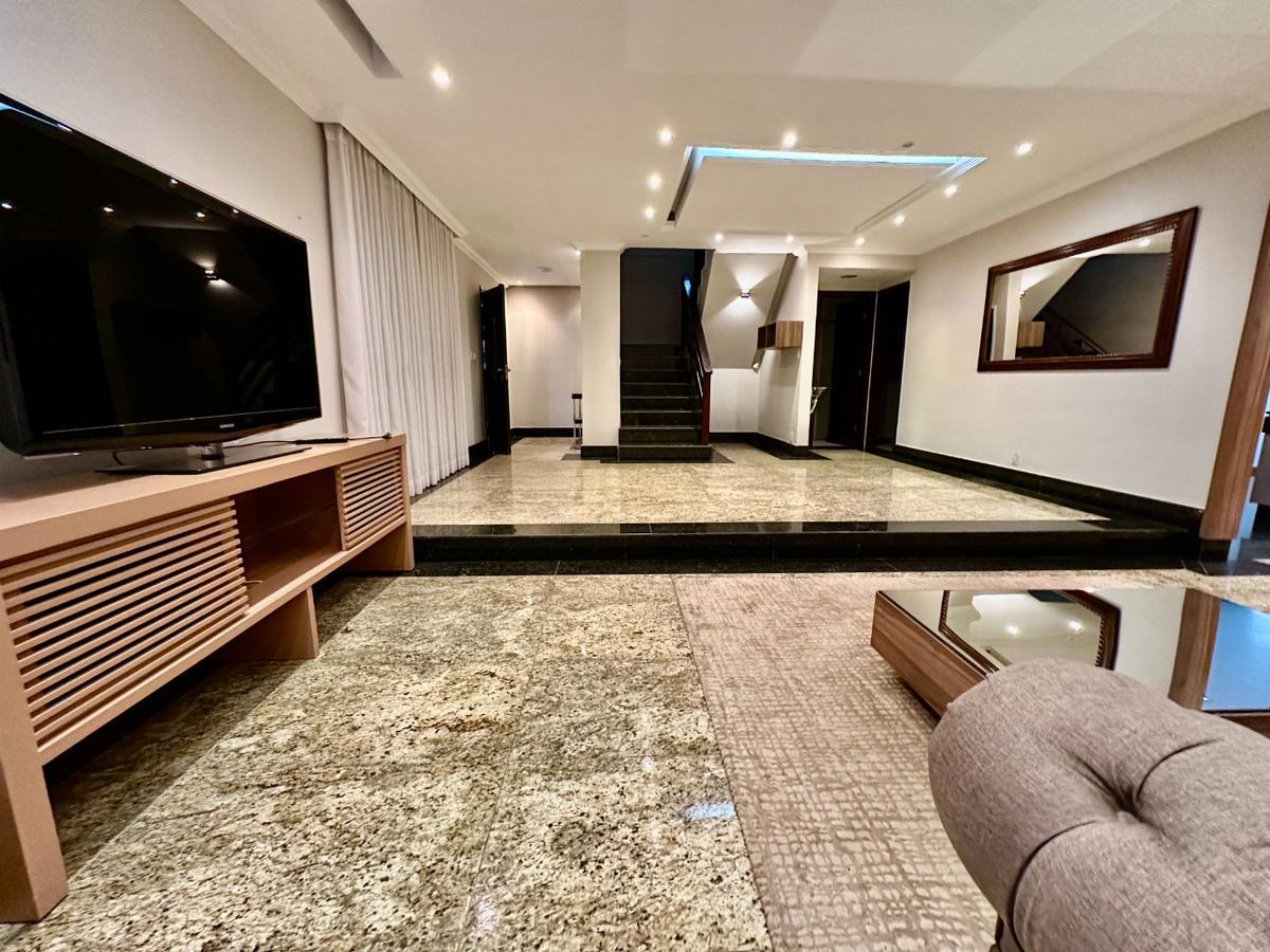 Casa, Bandeirantes (pampulha), 4 Quartos, 10 Vagas, 3 Suítes