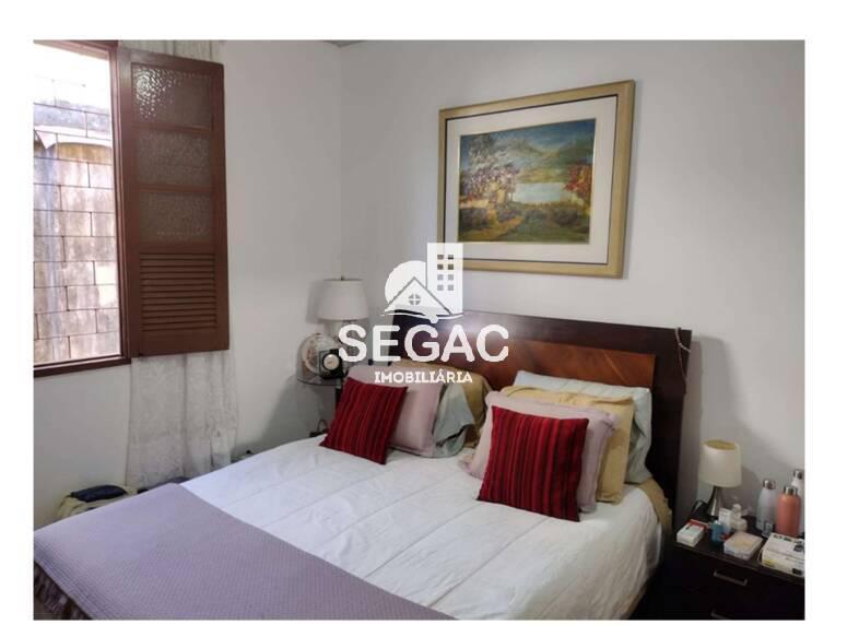 Casa, Calafate, 3 Quartos, 5 Vagas, 1 Suíte