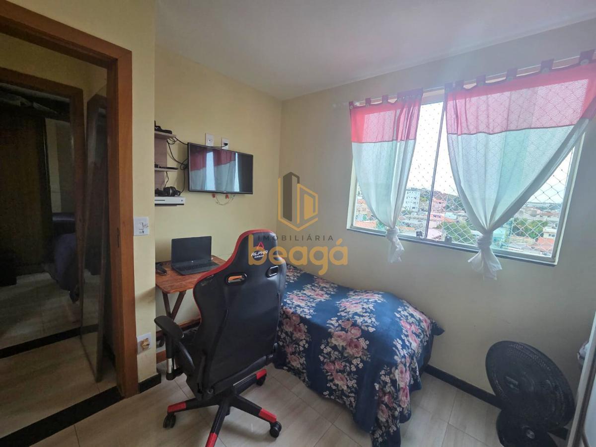 Cobertura, Coqueiros, 3 Quartos, 1 Vaga, 1 Suíte