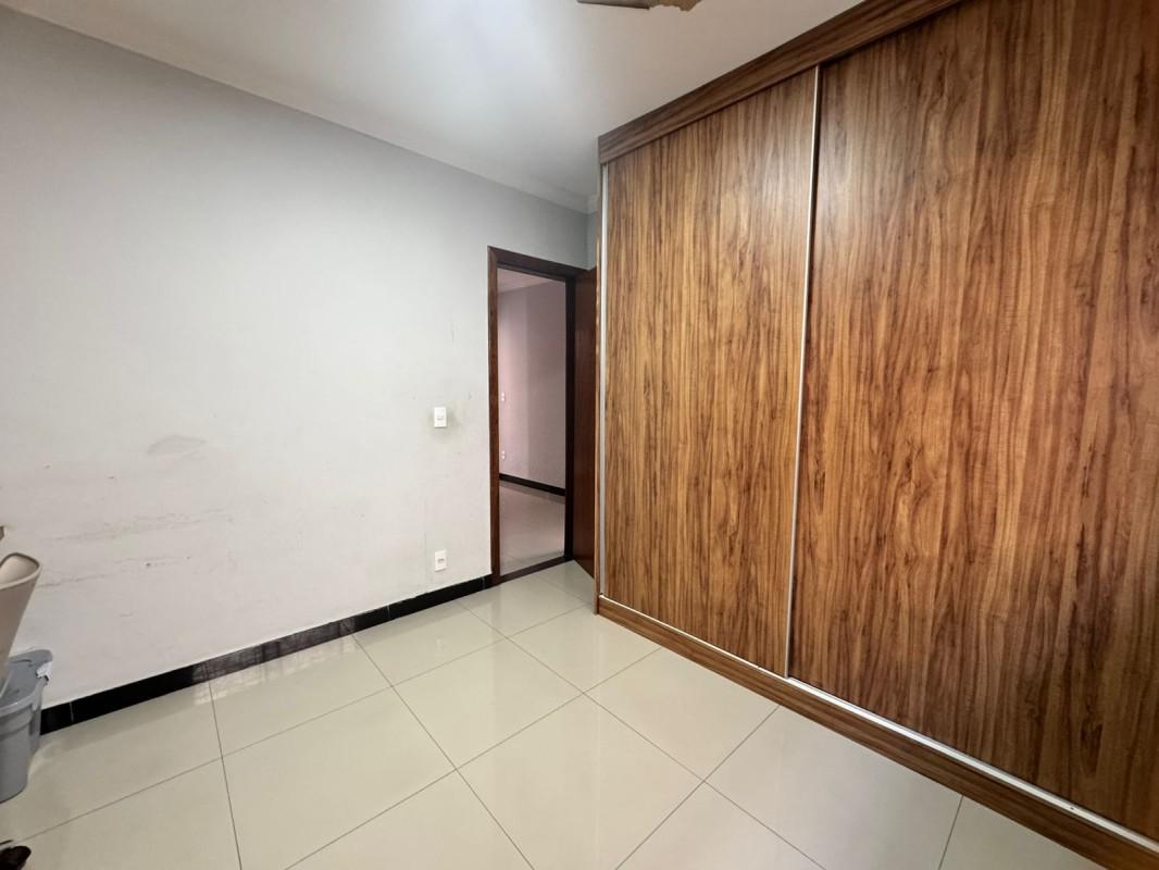 Casa, Urca, 3 Quartos, 7 Vagas, 1 Suíte