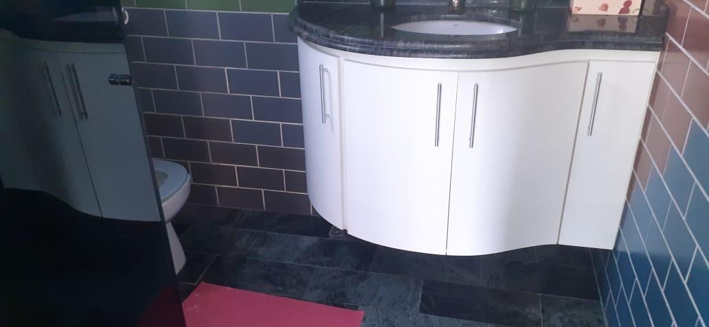 Casa, Cabral, 3 Quartos, 2 Vagas, 3 Suítes