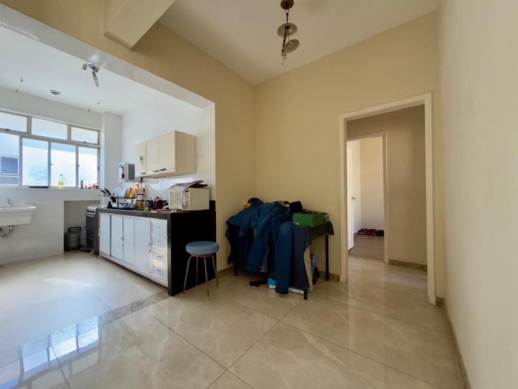 Apartamento, Centro, 3 Quartos, 0 Vaga, 1 Suíte