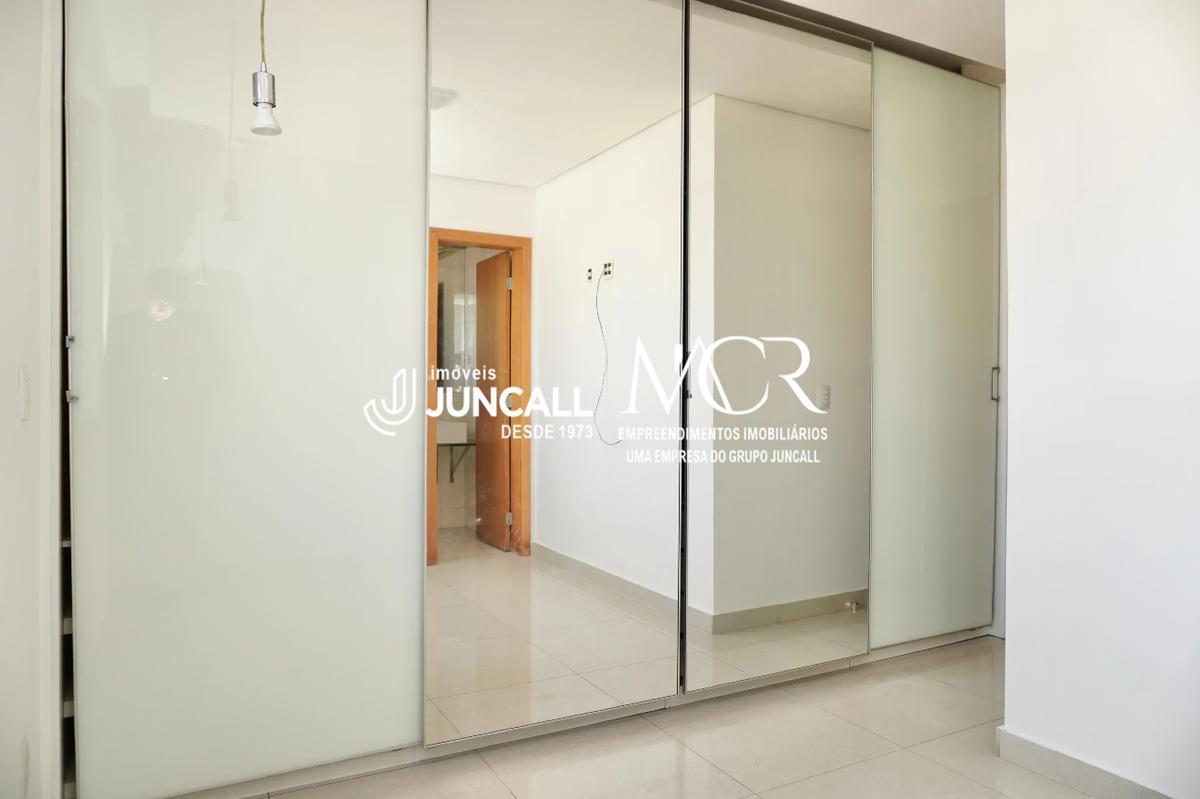 Apartamento, Sagrada Família, 3 Quartos, 2 Vagas, 1 Suíte