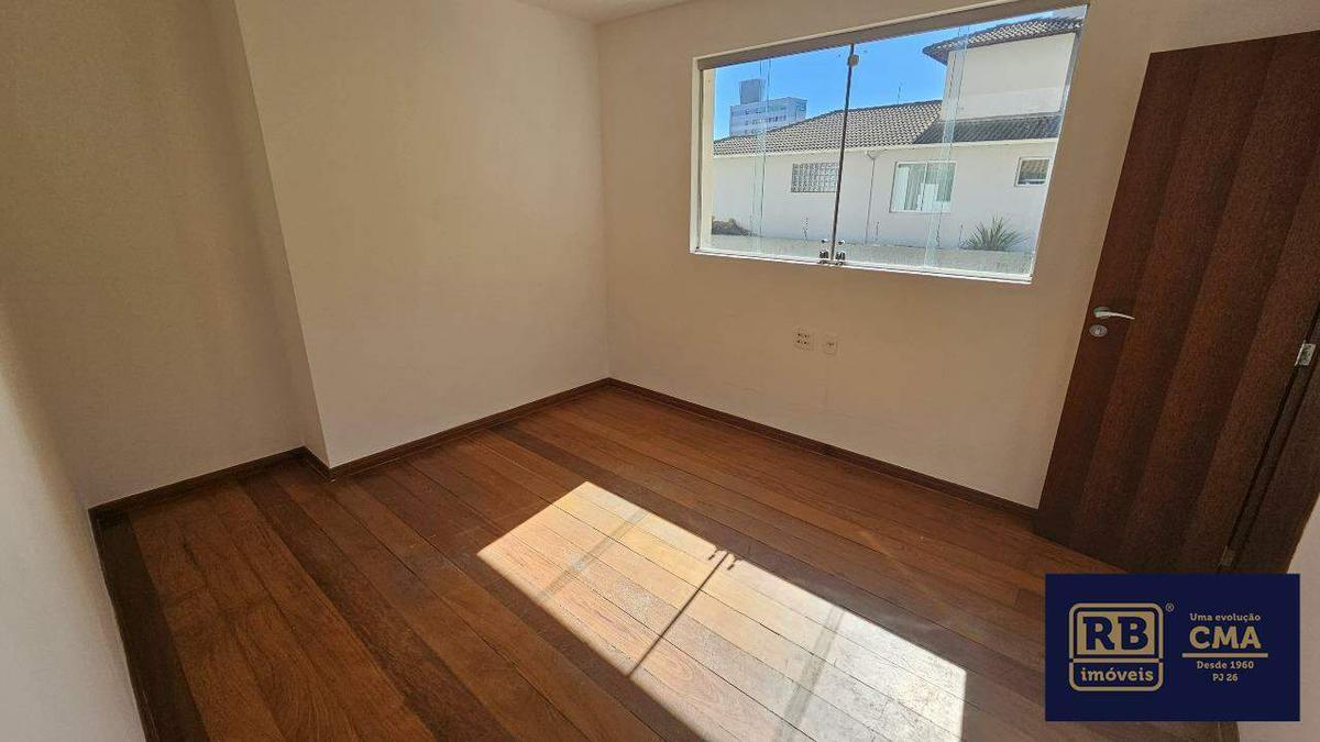 Casa, Santa Lúcia, 5 Quartos, 8 Vagas