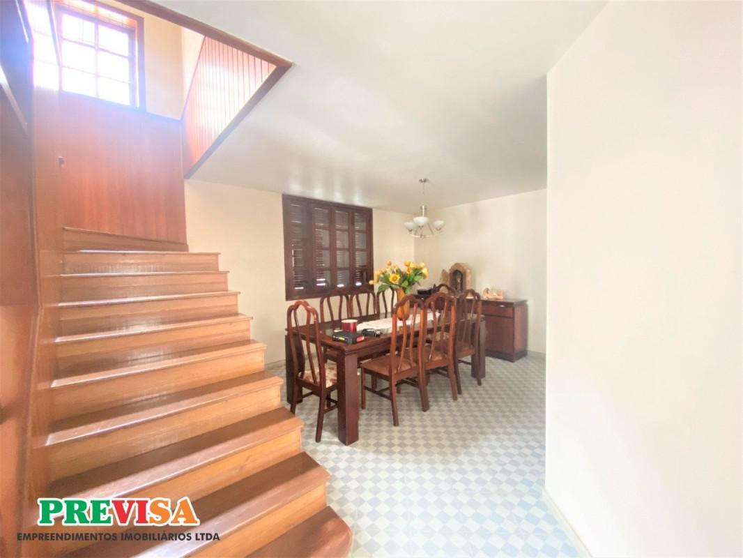 Casa, Sagrada Família, 4 Quartos, 6 Vagas, 1 Suíte