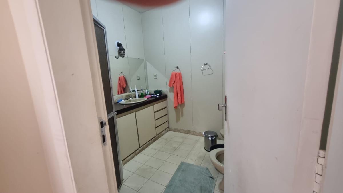 Casa, Gutierrez, 3 Quartos, 3 Vagas, 1 Suíte
