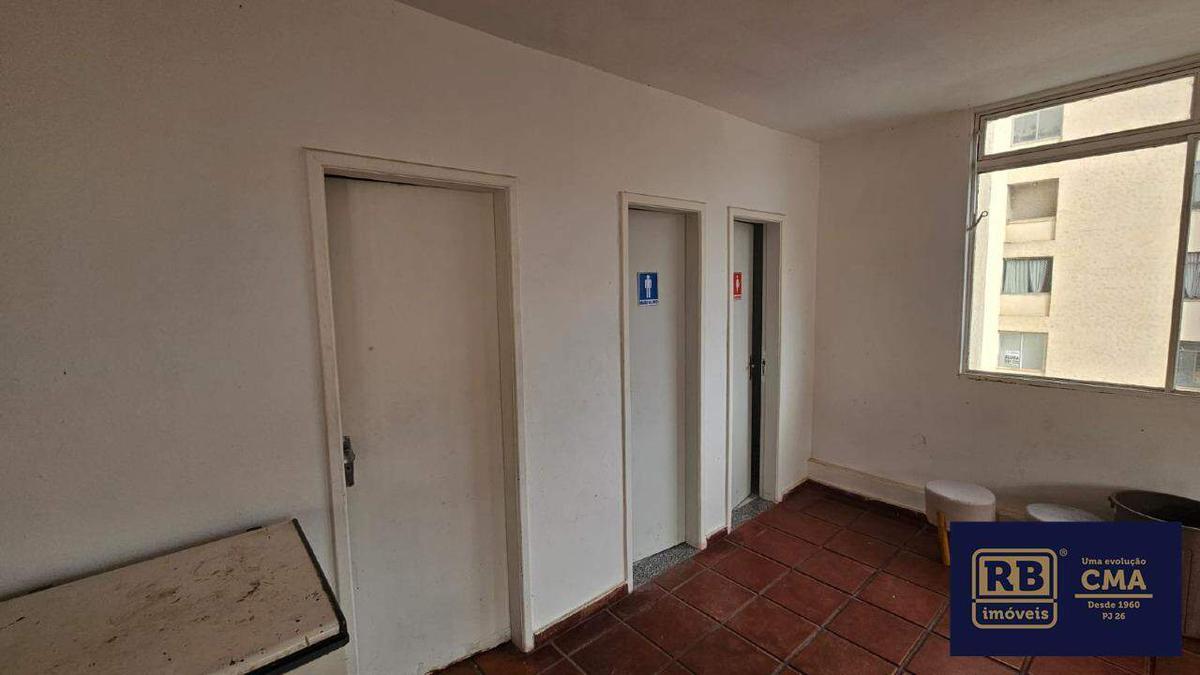 Apartamento, Sagrada Família, 2 Quartos, 1 Vaga