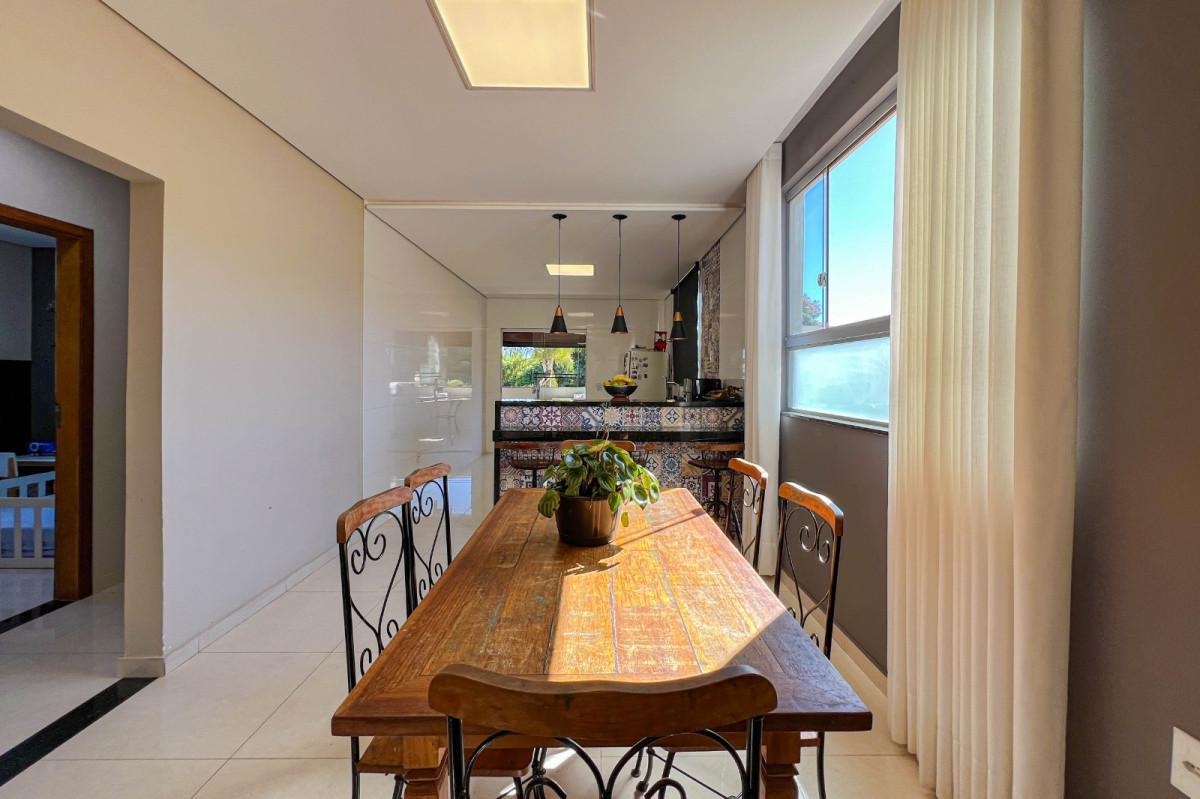 Casa, Recanto da Lagoa, 3 Quartos, 2 Vagas, 1 Suíte