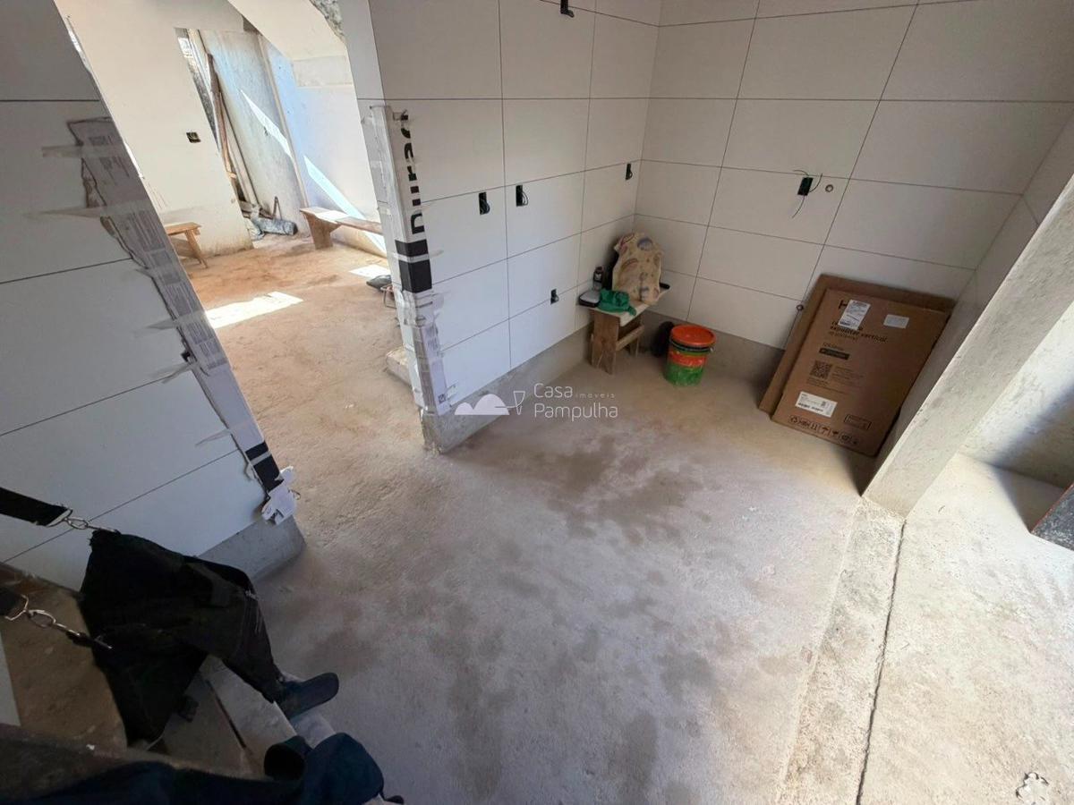 Casa, Itapoã, 3 Quartos, 2 Vagas, 1 Suíte