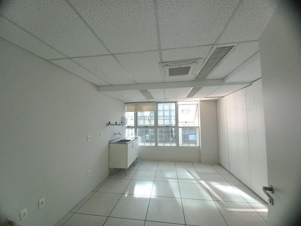 Sala, Savassi, 0 Quarto, 2 Vagas