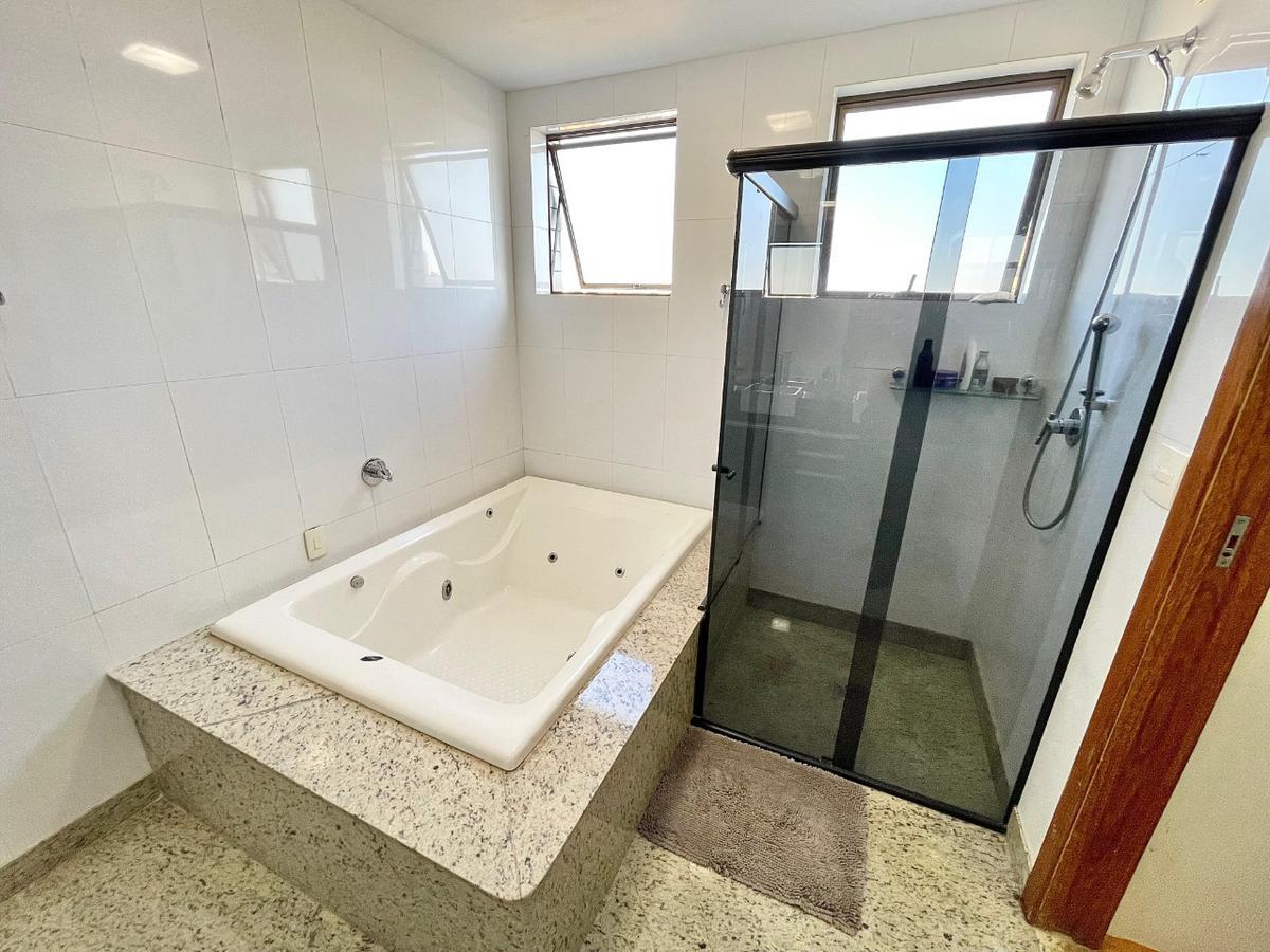 Apartamento, Castelo, 4 Quartos, 2 Vagas, 2 Suítes