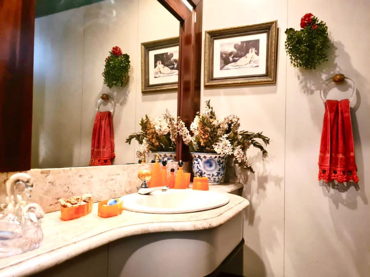 Apartamento, Lourdes, 4 Quartos, 3 Vagas, 4 Suítes