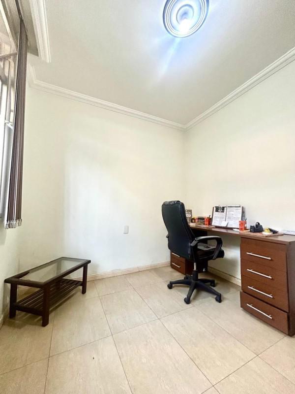 Casa, Alípio de Melo, 5 Quartos, 2 Vagas, 3 Suítes