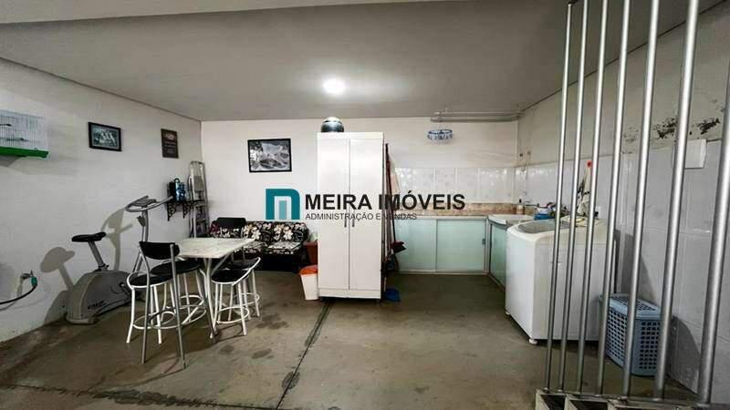 Casa, Santa Efigênia, 3 Quartos, 2 Vagas, 2 Suítes
