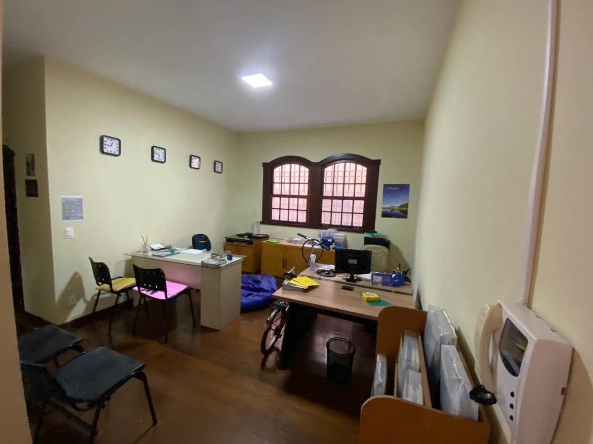 Casa, Colégio Batista, 4 Quartos, 3 Vagas, 1 Suíte