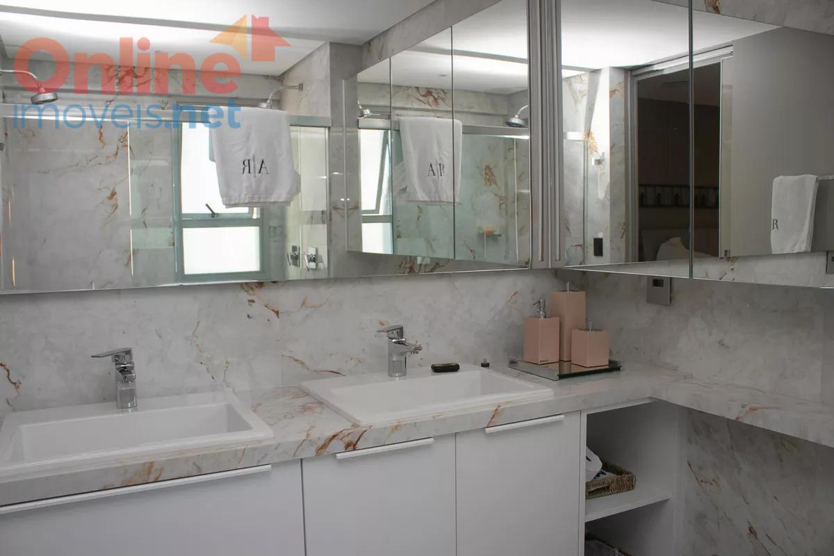 Cobertura, Savassi, 2 Quartos, 0 Vaga, 2 Suítes