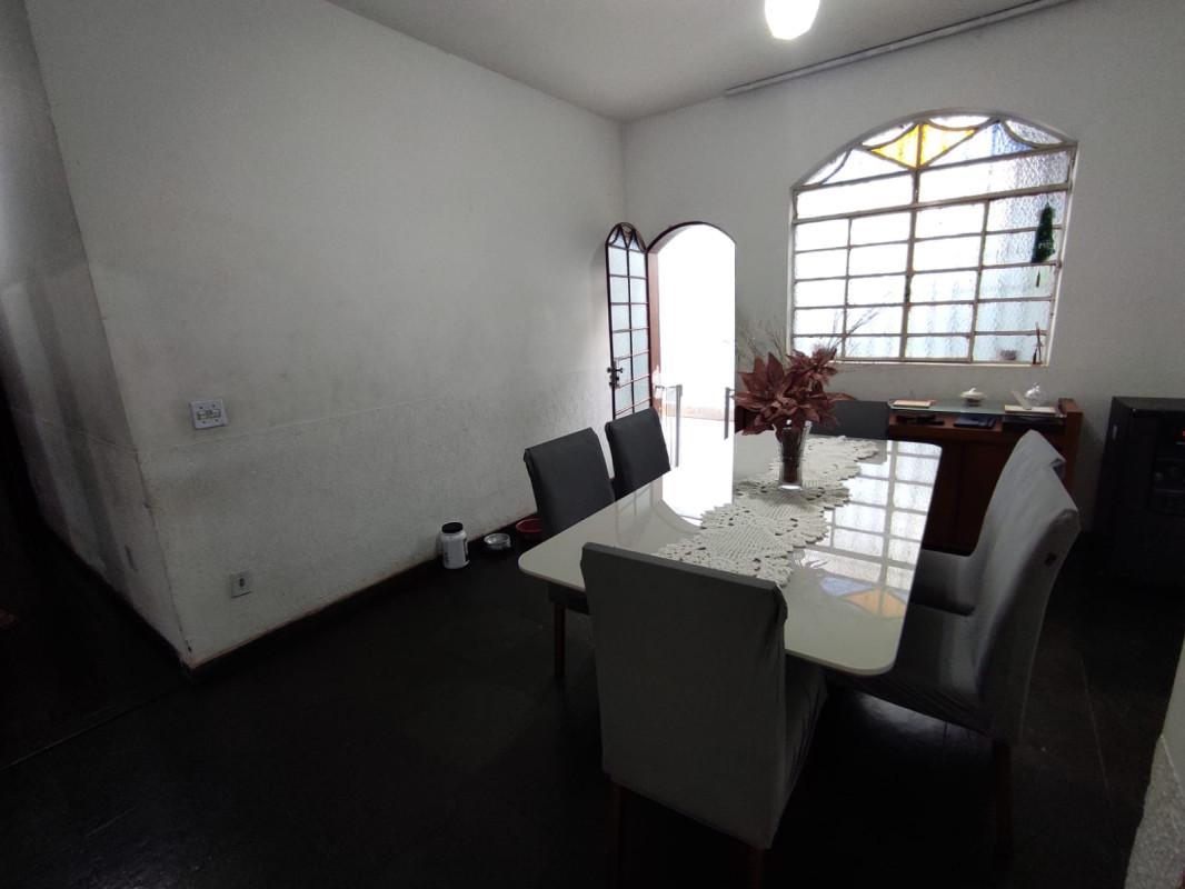 Casa, Alto Caiçaras, 3 Quartos, 2 Vagas, 1 Suíte