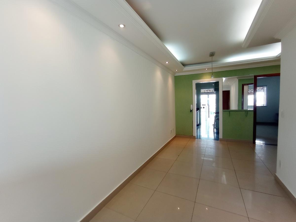 Casa, Jardim Leblon, 3 Quartos, 2 Vagas, 1 Suíte
