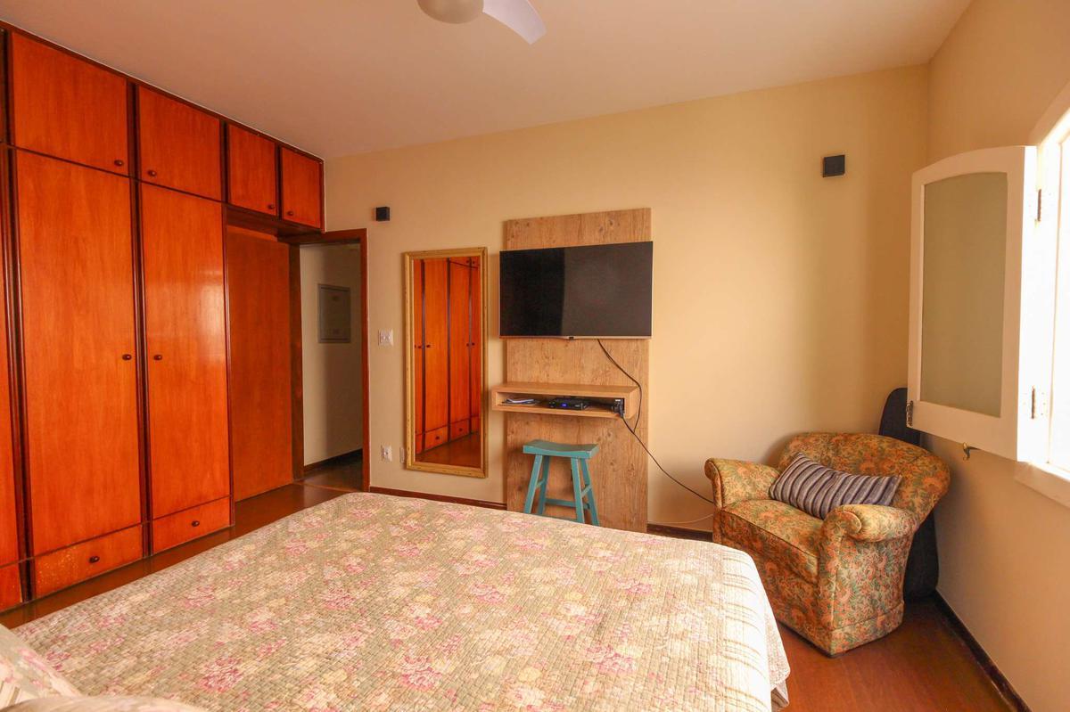 Casa, Buritis, 4 Quartos, 4 Vagas, 1 Suíte