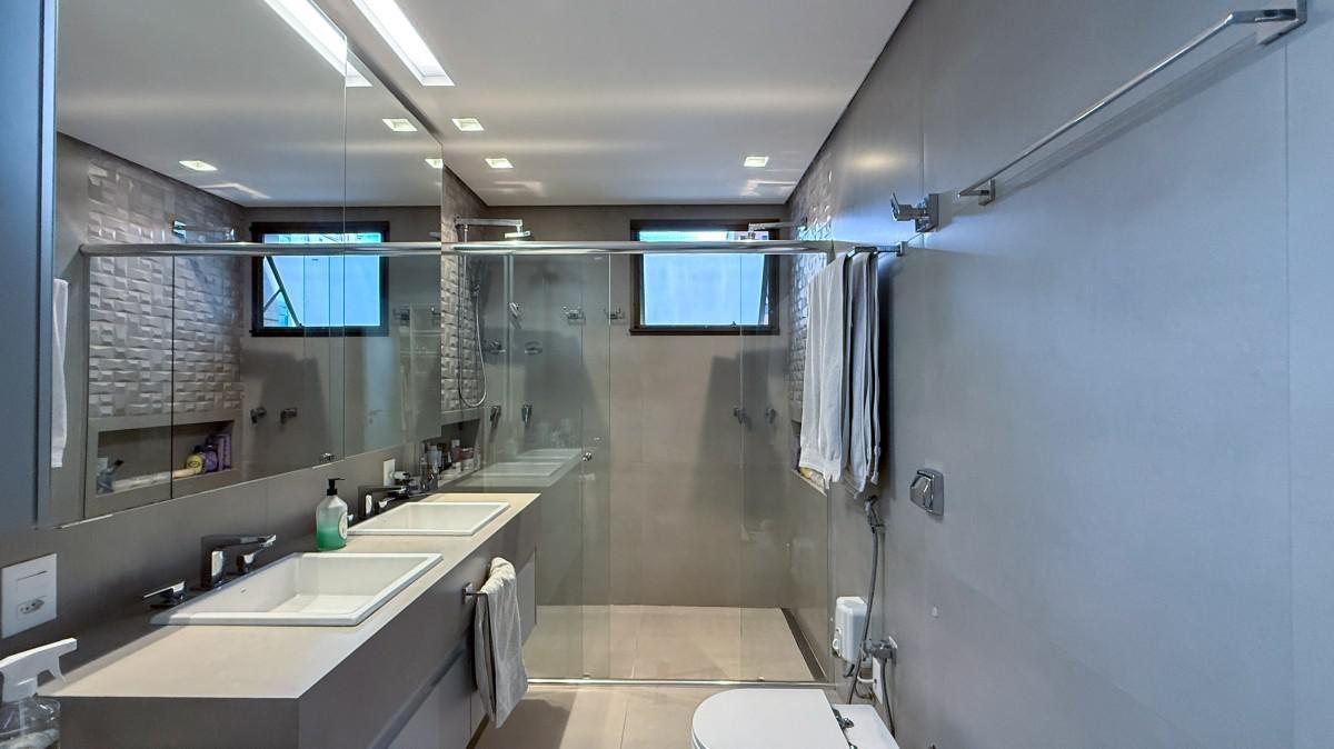 Apartamento, Funcionários, 4 Quartos, 2 Vagas, 2 Suítes