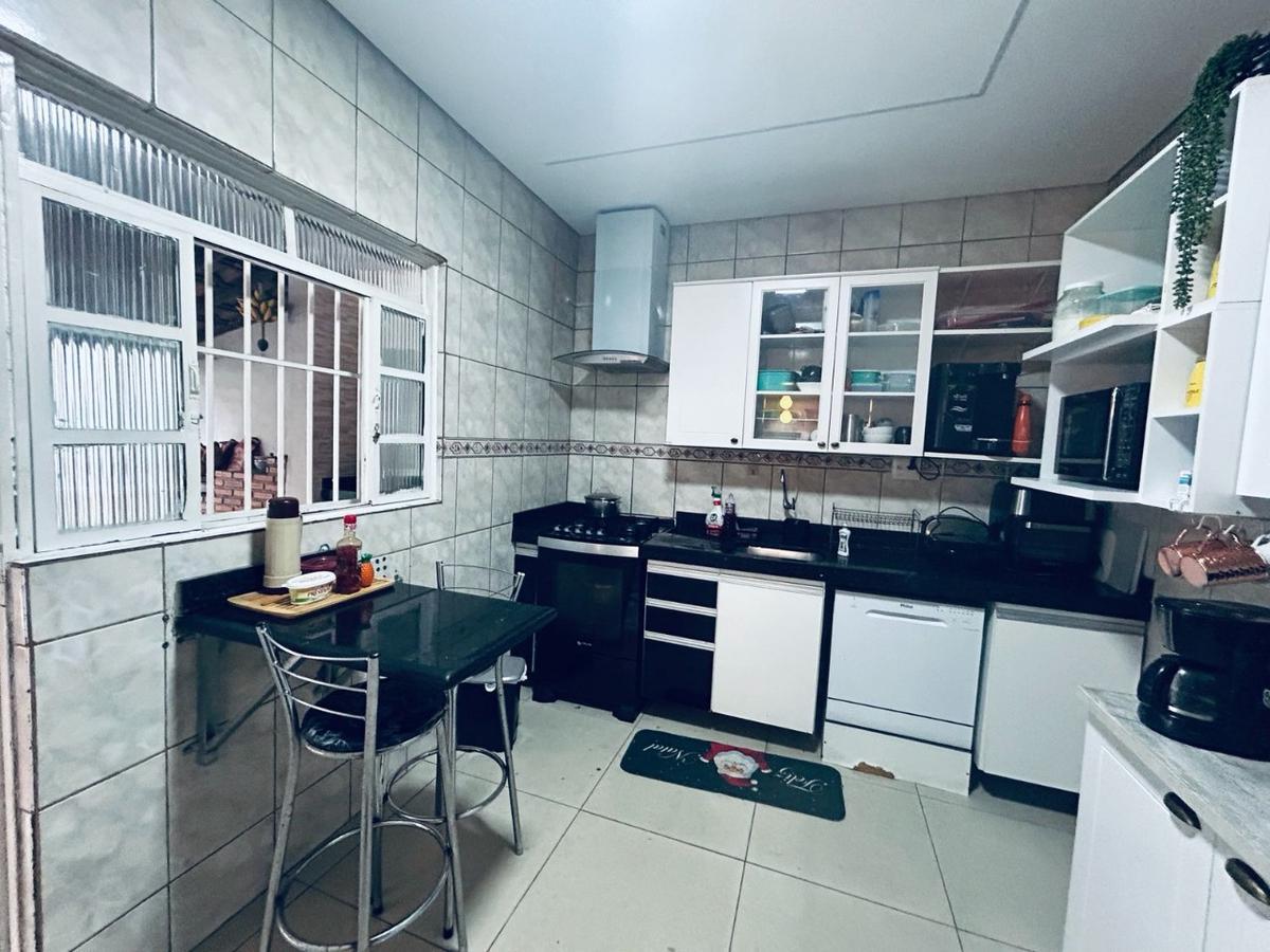 Casa, Céu Azul, 3 Quartos, 3 Vagas, 1 Suíte