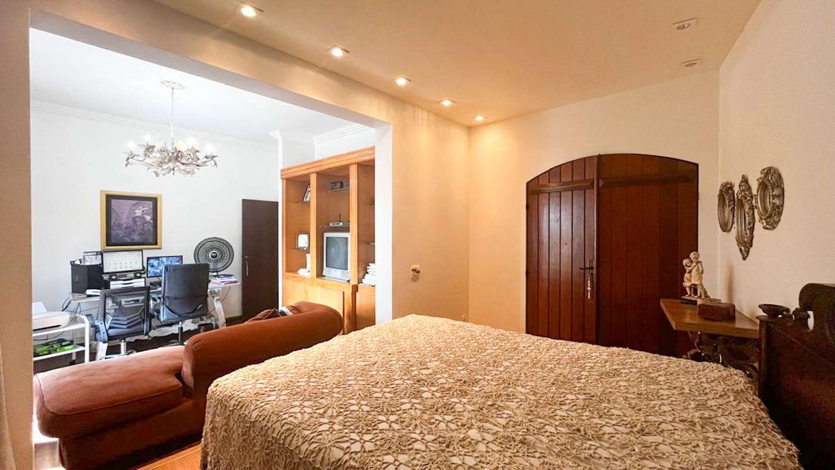 Casa, Comiteco, 5 Quartos, 6 Vagas, 2 Suítes
