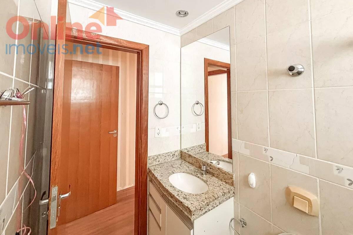 Apartamento, Castelo, 2 Quartos, 0 Vaga, 1 Suíte