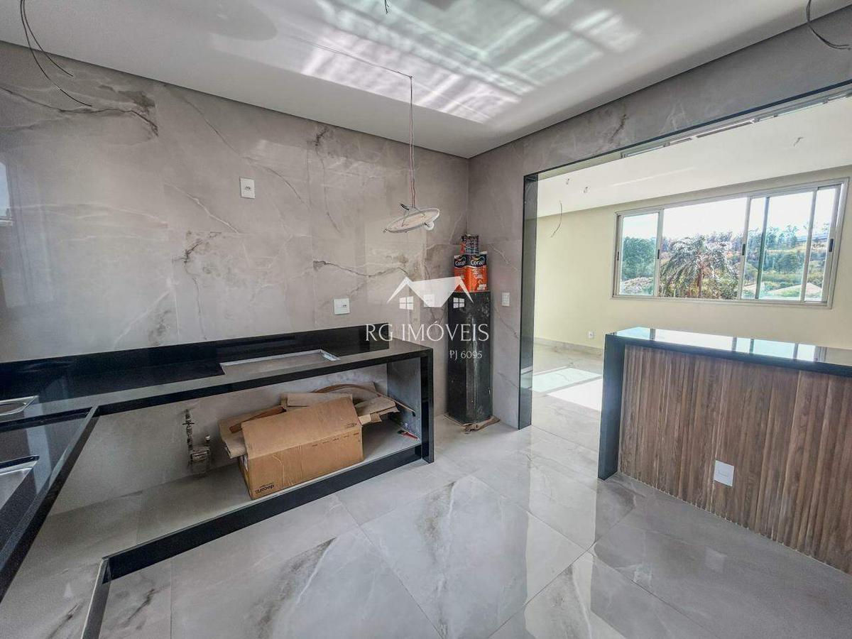 Apartamento, Barreiro, 3 Quartos, 1 Vaga, 1 Suíte