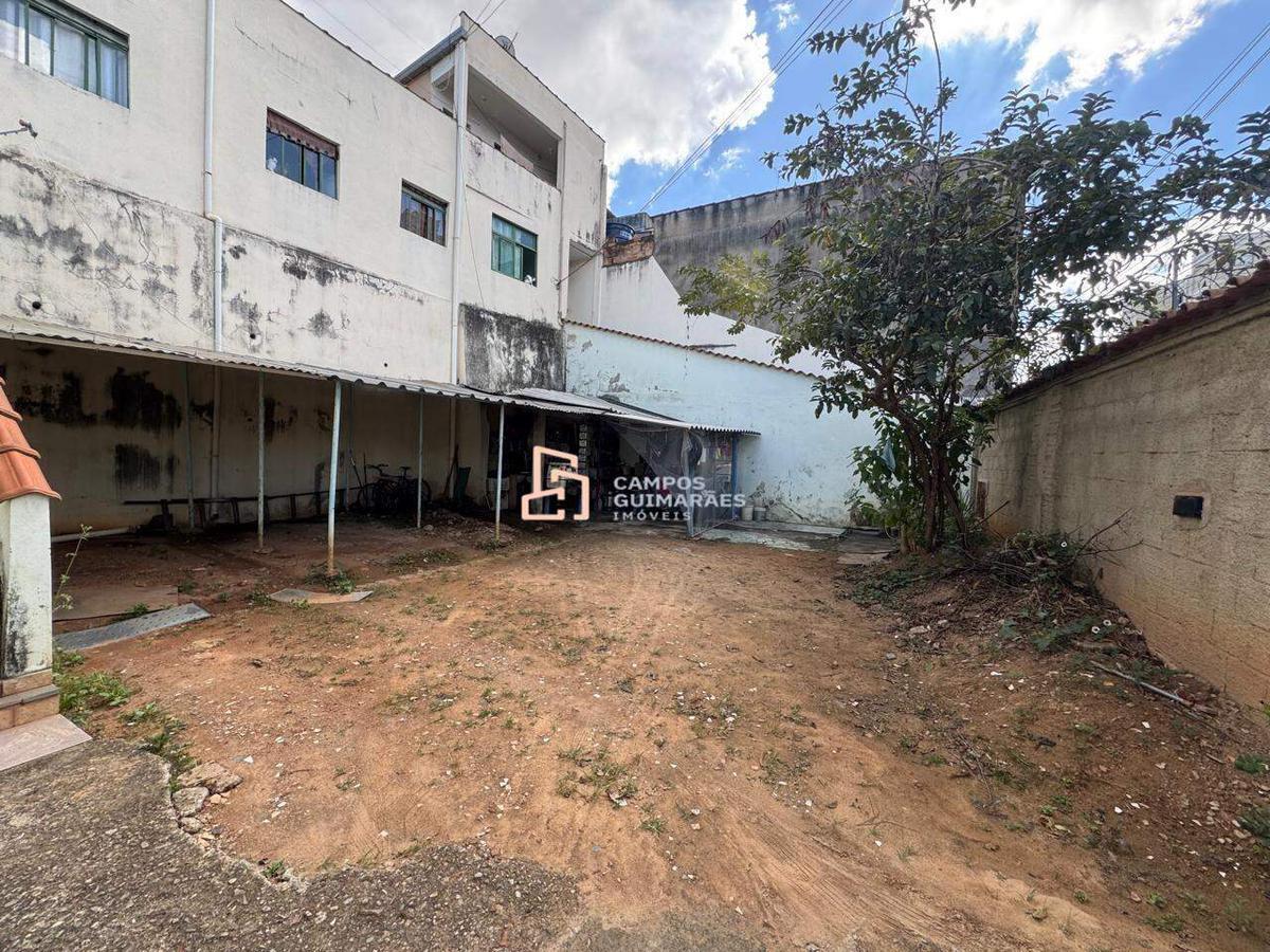 Casa, Milionários, 1 Quarto, 1 Vaga, 1 Suíte