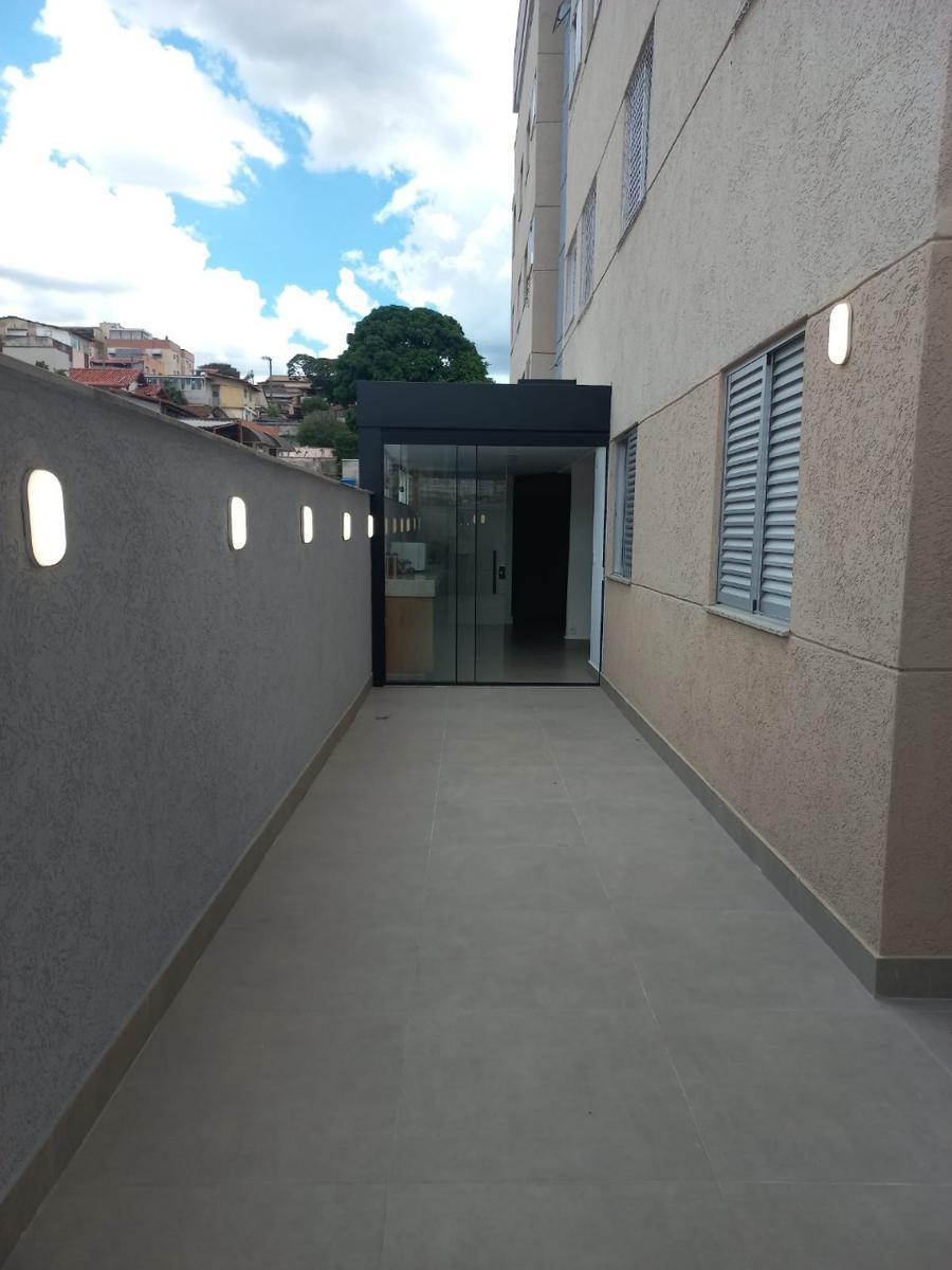 Apartamento, Sagrada Família, 3 Quartos, 2 Vagas, 1 Suíte