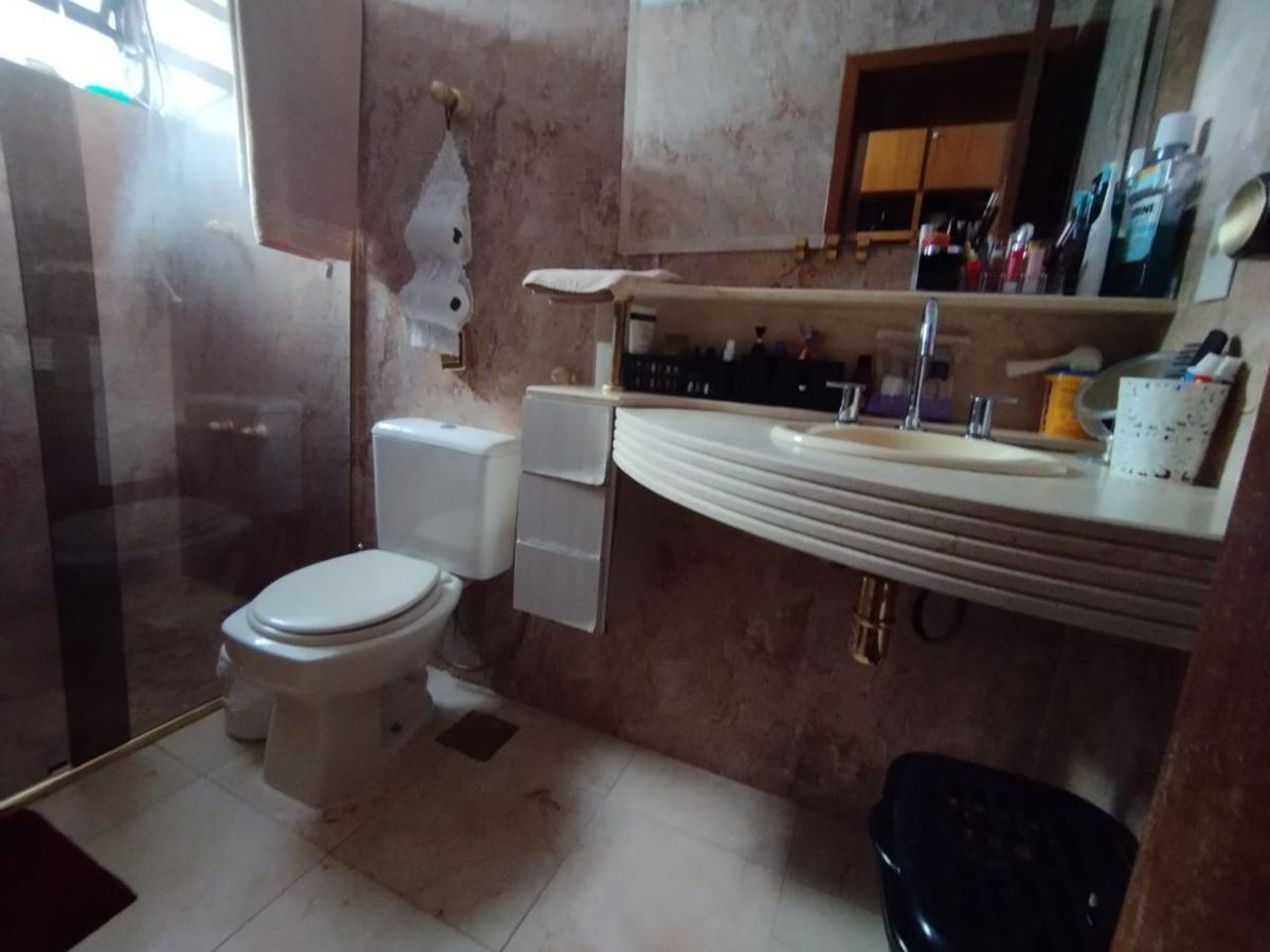Casa, Dona Clara, 5 Quartos, 2 Vagas, 3 Suítes