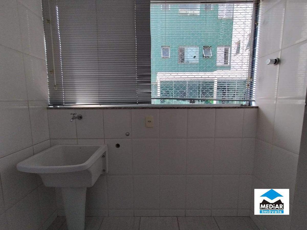 Apartamento, Sagrada Família, 3 Quartos, 2 Vagas, 1 Suíte