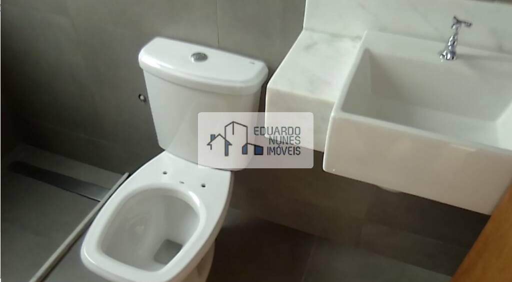 Apartamento, Funcionários, 2 Quartos, 2 Vagas, 2 Suítes