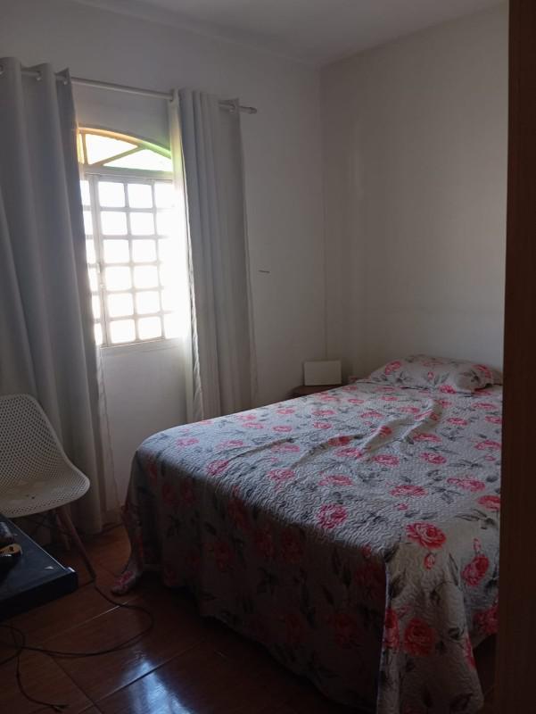 Casa, Horto, 5 Quartos, 2 Vagas, 1 Suíte