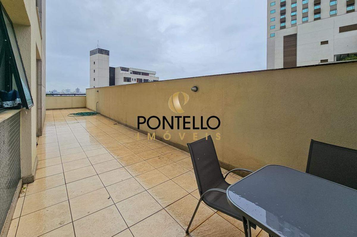 Sala, Estoril, 0 Quarto, 6 Vagas