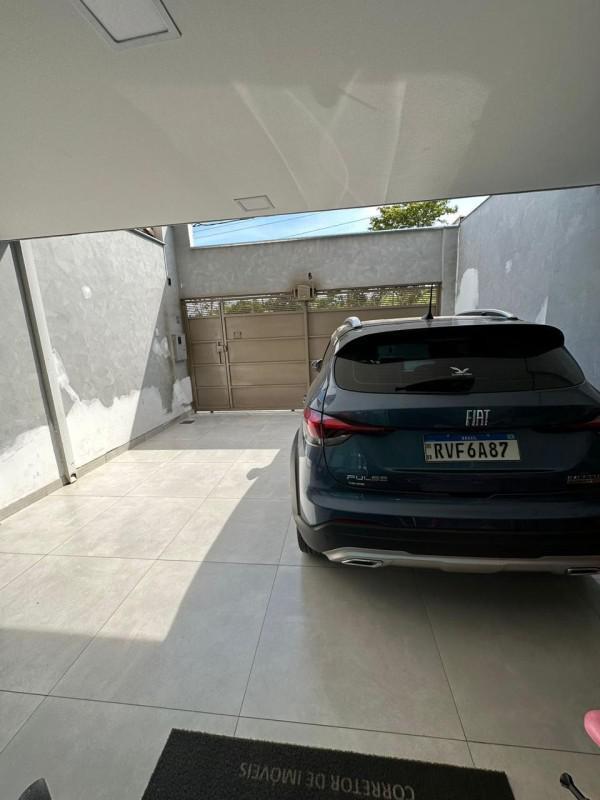 Casa, Monte Verde, 3 Quartos, 2 Vagas, 1 Suíte