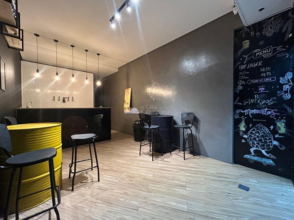 Galpão, São José, 0 Quarto, 1 Vaga