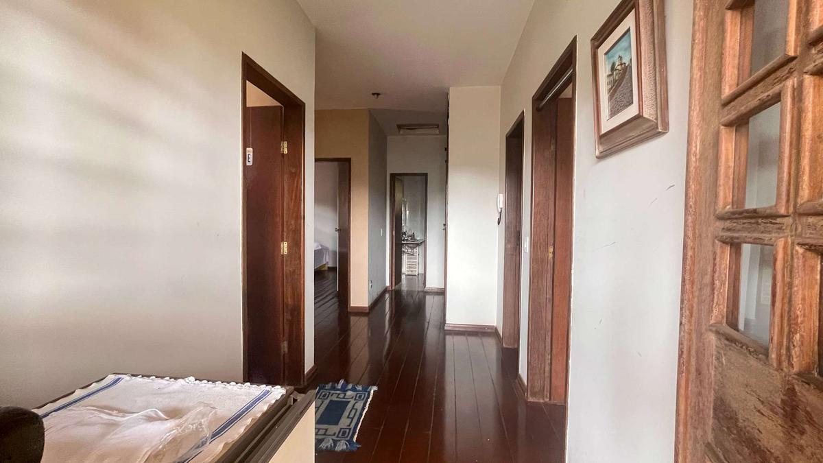 Casa, Santa Lúcia, 4 Quartos, 3 Vagas, 1 Suíte