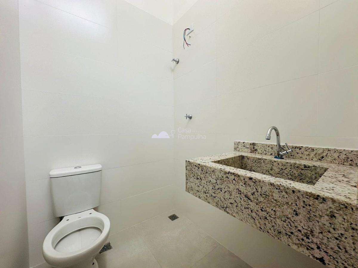 Casa, Jardim Leblon, 2 Quartos, 2 Vagas