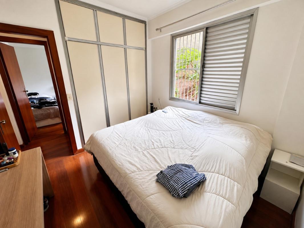Apartamento, Vila Paris, 2 Quartos, 1 Vaga