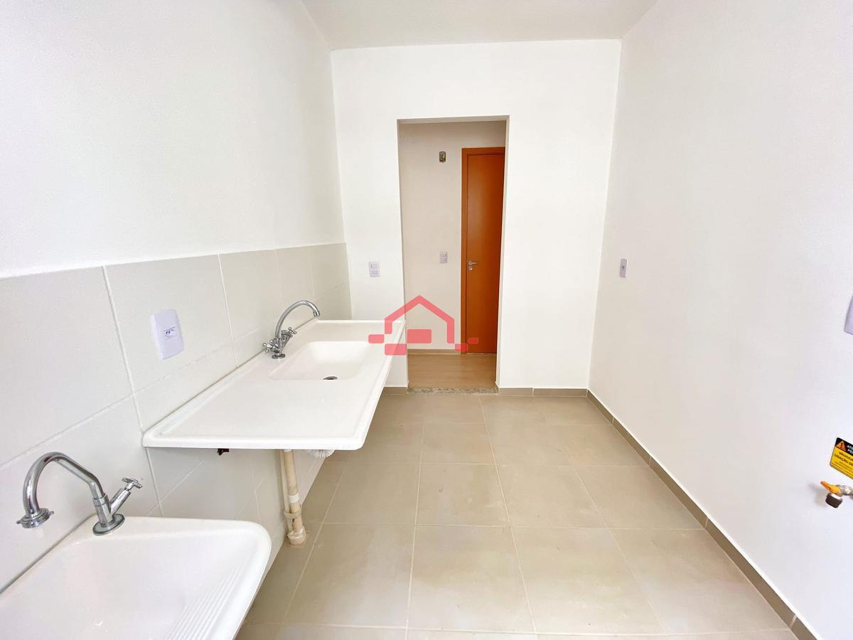 Apartamento, Chácaras Califórnia, 2 Quartos, 1 Vaga