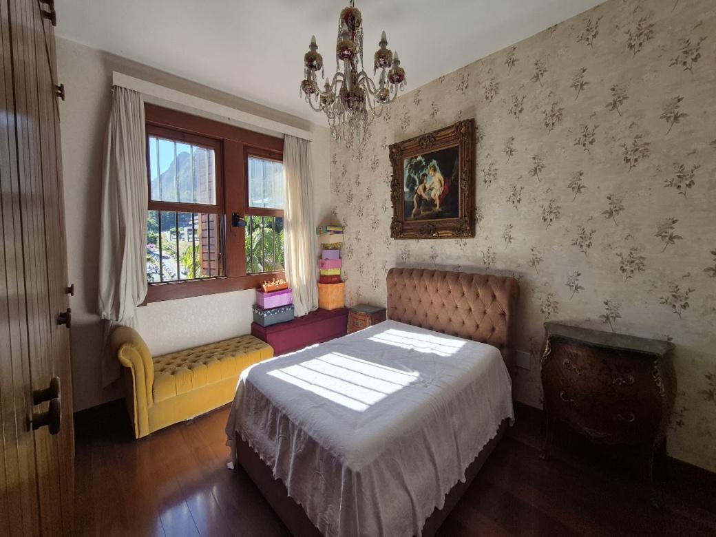 Casa, Mangabeiras, 7 Quartos, 8 Vagas, 6 Suítes