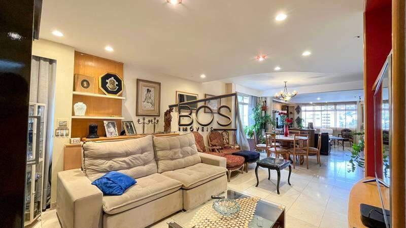 Apartamento, Funcionários, 4 Quartos, 2 Vagas, 1 Suíte