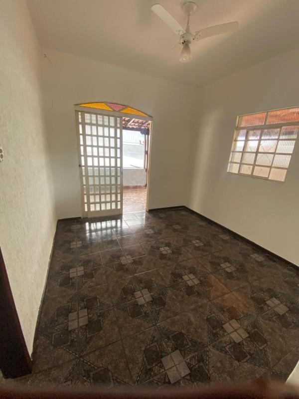Casa, Dea Marly, 3 Quartos, 6 Vagas, 1 Suíte