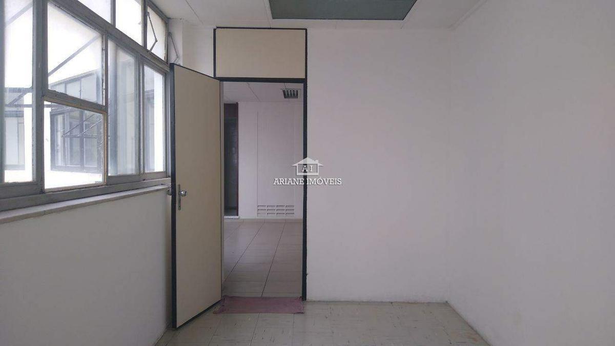 Andar, Centro, 0 Quarto, 4 Vagas
