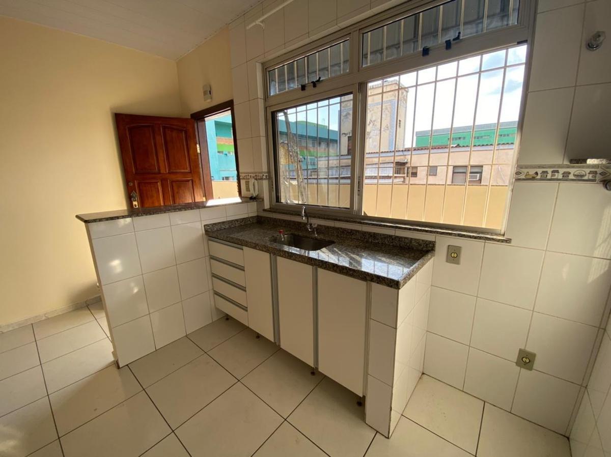 Apartamento, Floresta, 1 Quarto, 0 Vaga, 1 Suíte
