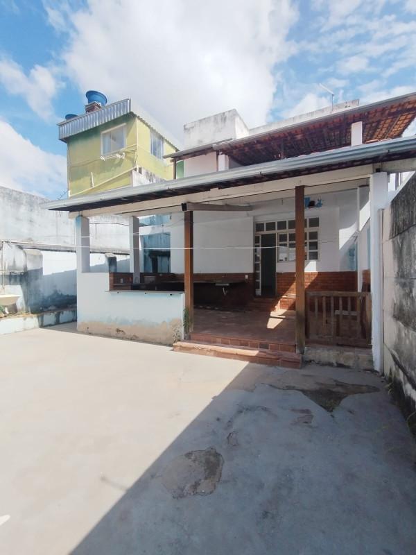 Casa, Santa Cruz, 5 Quartos, 1 Vaga, 1 Suíte